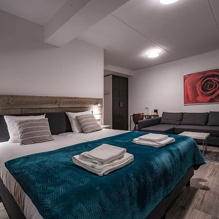 Hotel Joli Берген Экстерьер фото