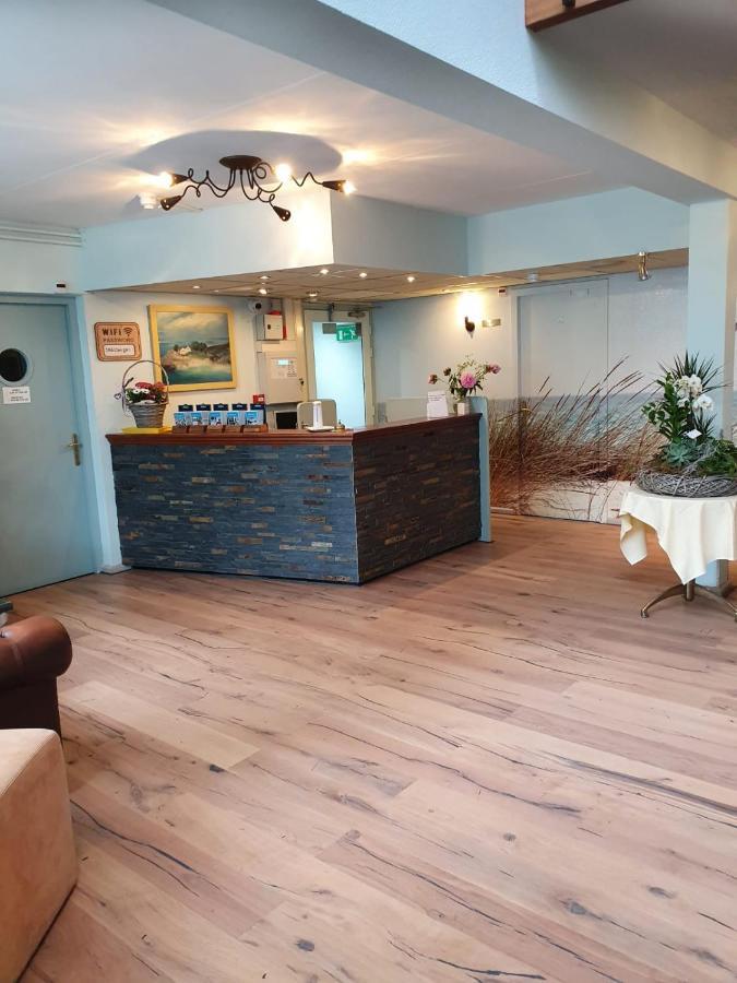 Hotel Joli Берген Экстерьер фото
